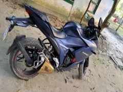 Suzuki GIXXER SF FI ABS